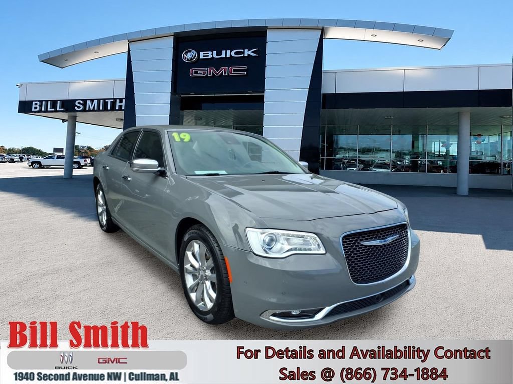 Used 2019 Chrysler 300 Limited w/ Safetytec Plus Group