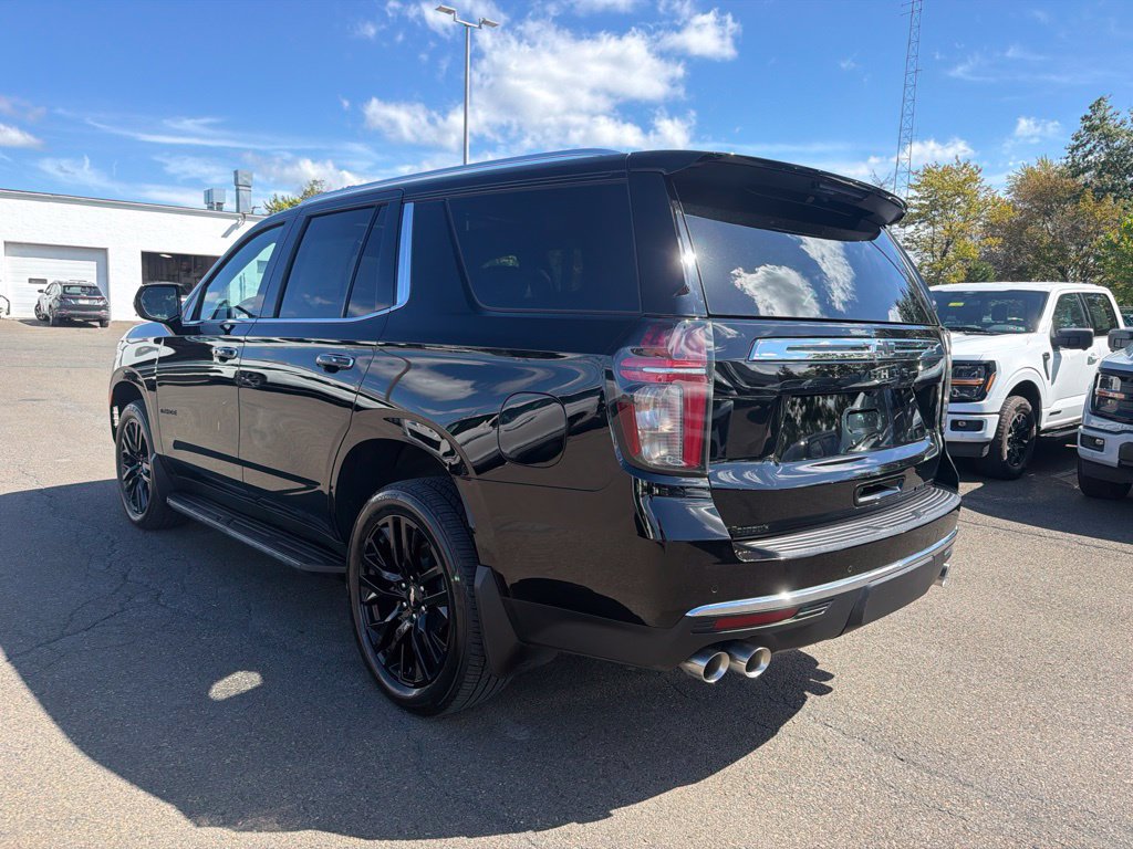 Used 2023 Chevrolet Tahoe Premier AWD/4WD image 4
