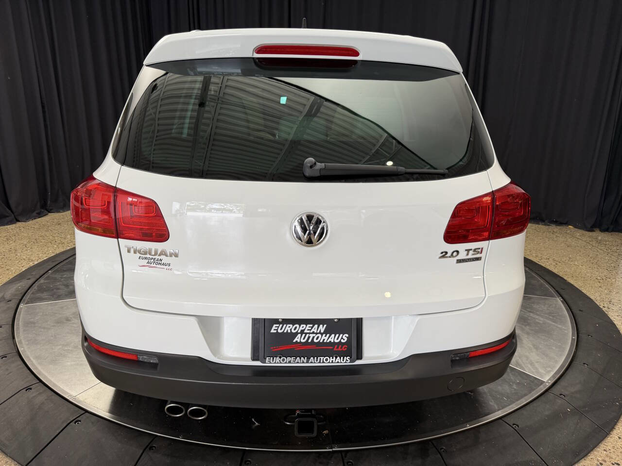 Used 2014 Volkswagen Tiguan R-Line image 10