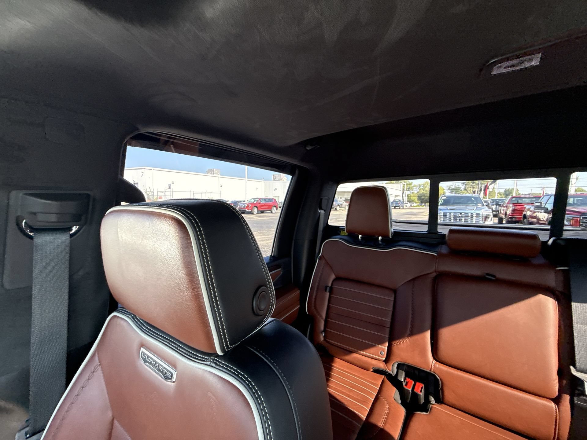 Certified 2025 GMC Sierra 2500 Denali Ultimate AWD/4WD image 10
