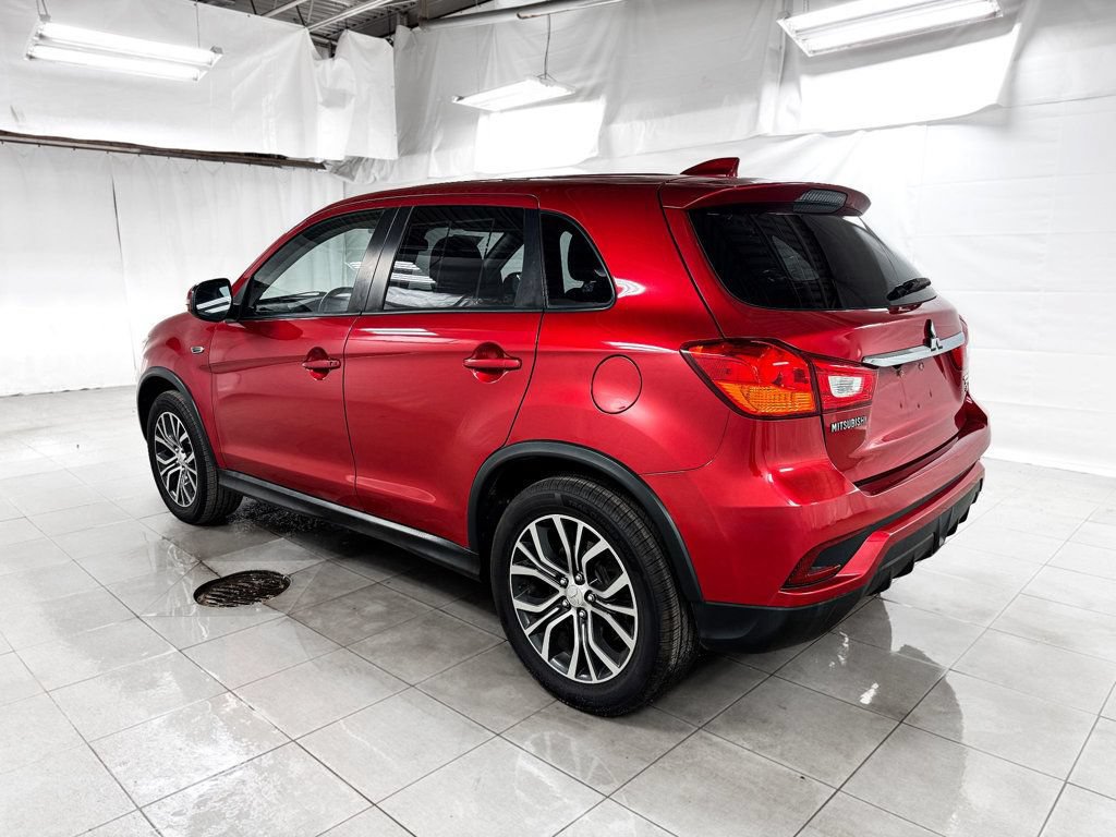 Used 2018 Mitsubishi Outlander Sport SE AWD/4WD image 4