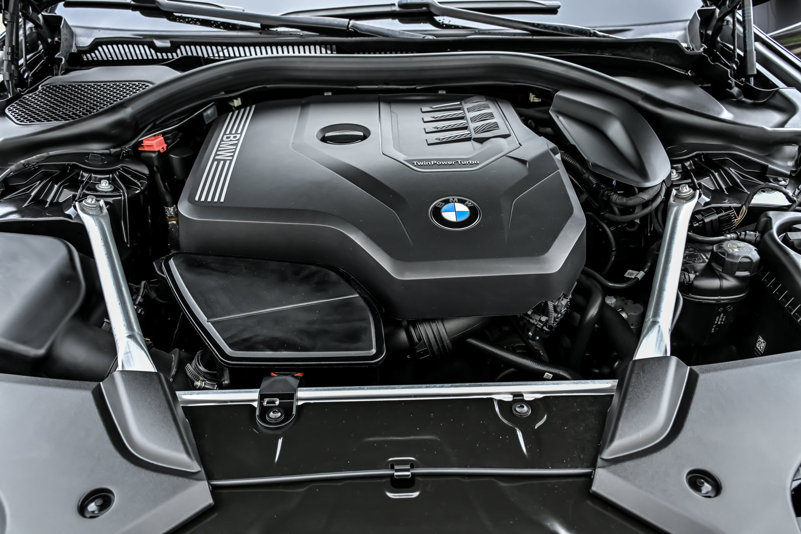 Used 2023 BMW 530i xDrive w/ M Sport Package AWD/4WD image 15