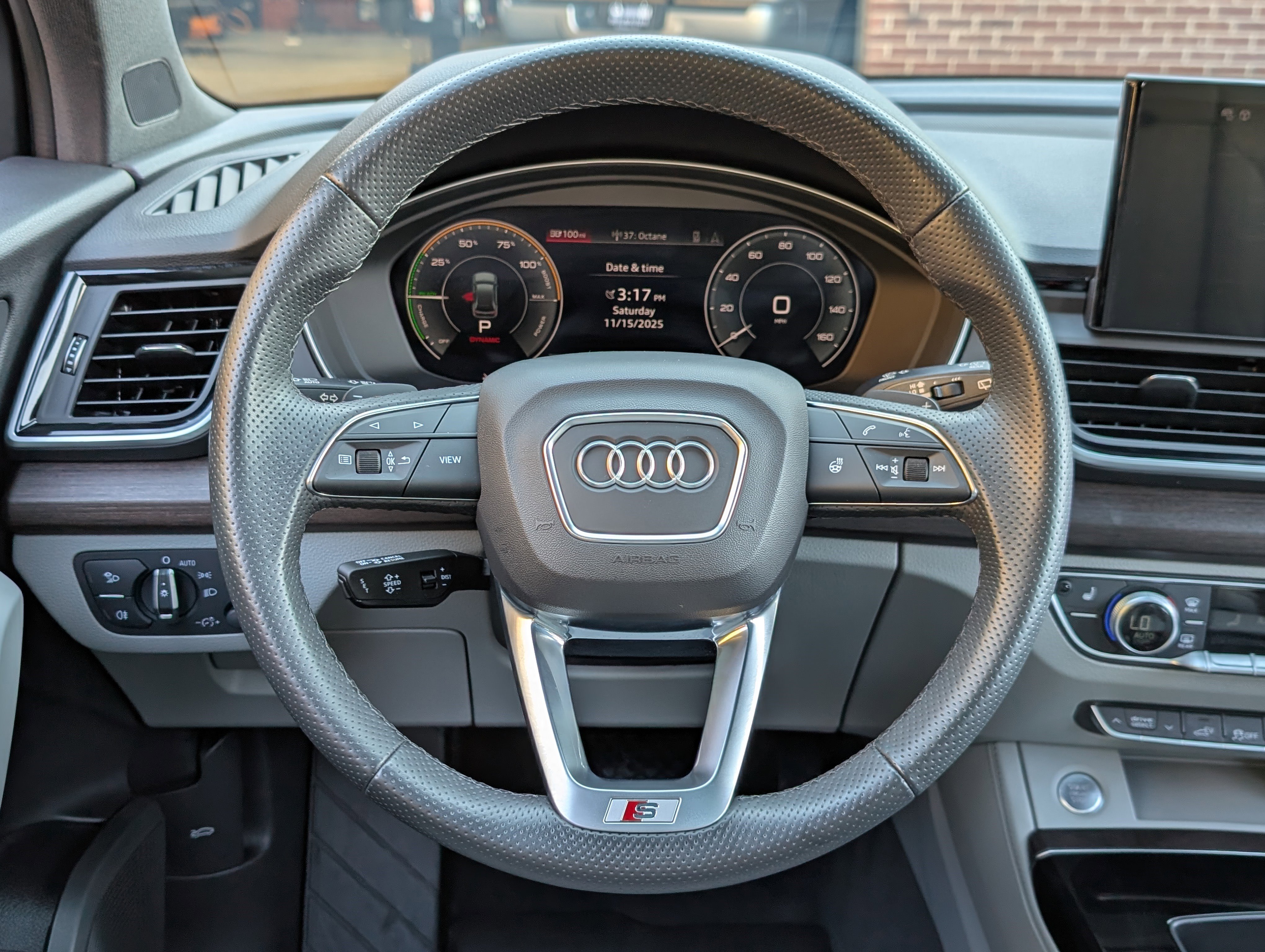 Used 2024 Audi Q5 e Premium Plus image 24