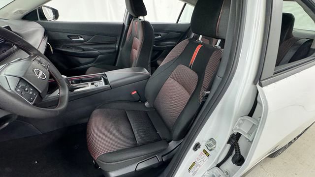 New 2026 Nissan Sentra SR FWD image 10