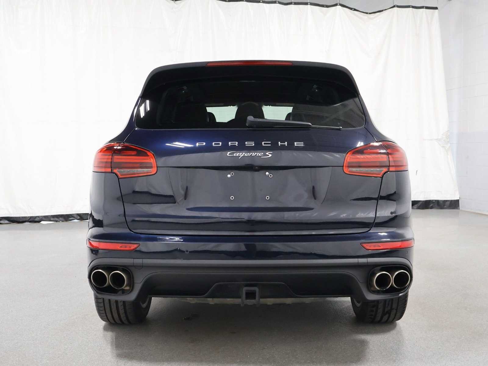 Used 2018 Porsche Cayenne S AWD/4WD image 7