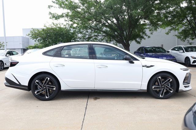 New 2025 Hyundai Sonata N Line FWD image 4