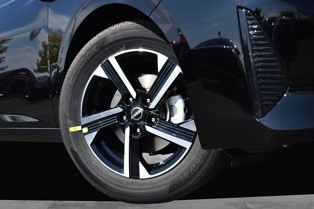 New 2025 Nissan Sentra SV w/ All-Weather Package image 3