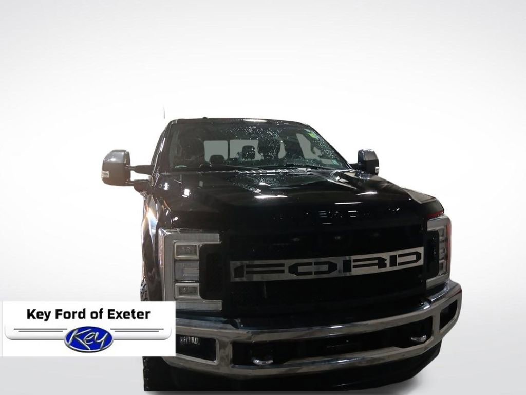 Used 2017 Ford F250 Lariat w/ Lariat Ultimate Package image 3