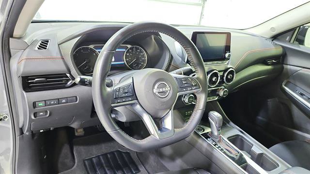 Certified 2024 Nissan Sentra SR FWD image 18