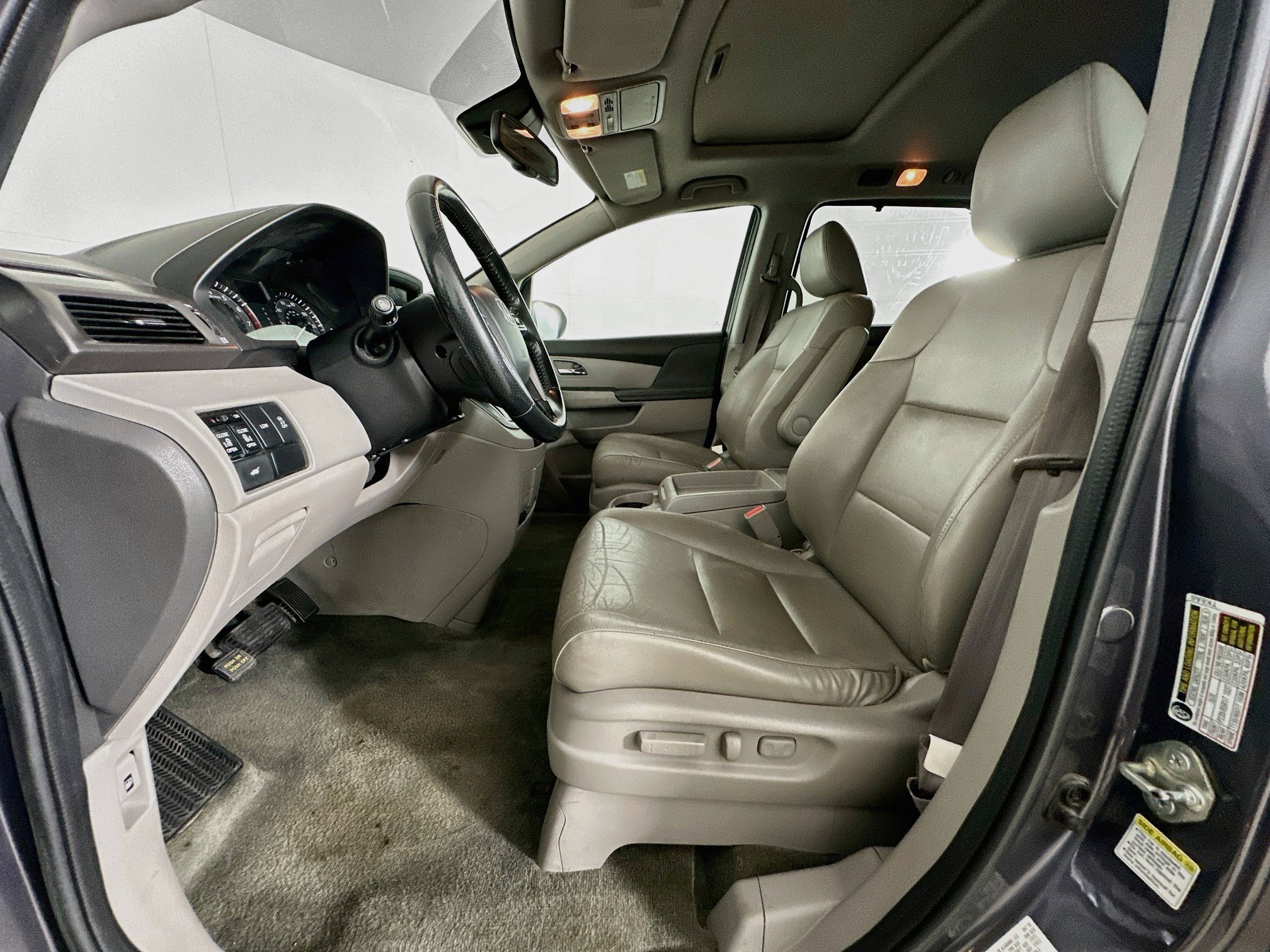 Used 2015 Honda Odyssey EX-L image 13