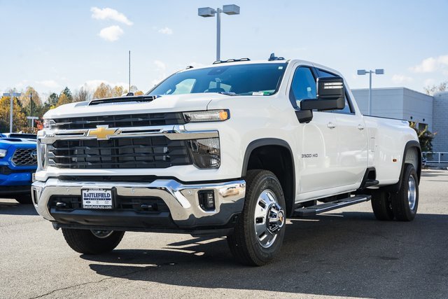 New 2026 Chevrolet Silverado 3500 LT w/ Safety Package image 3