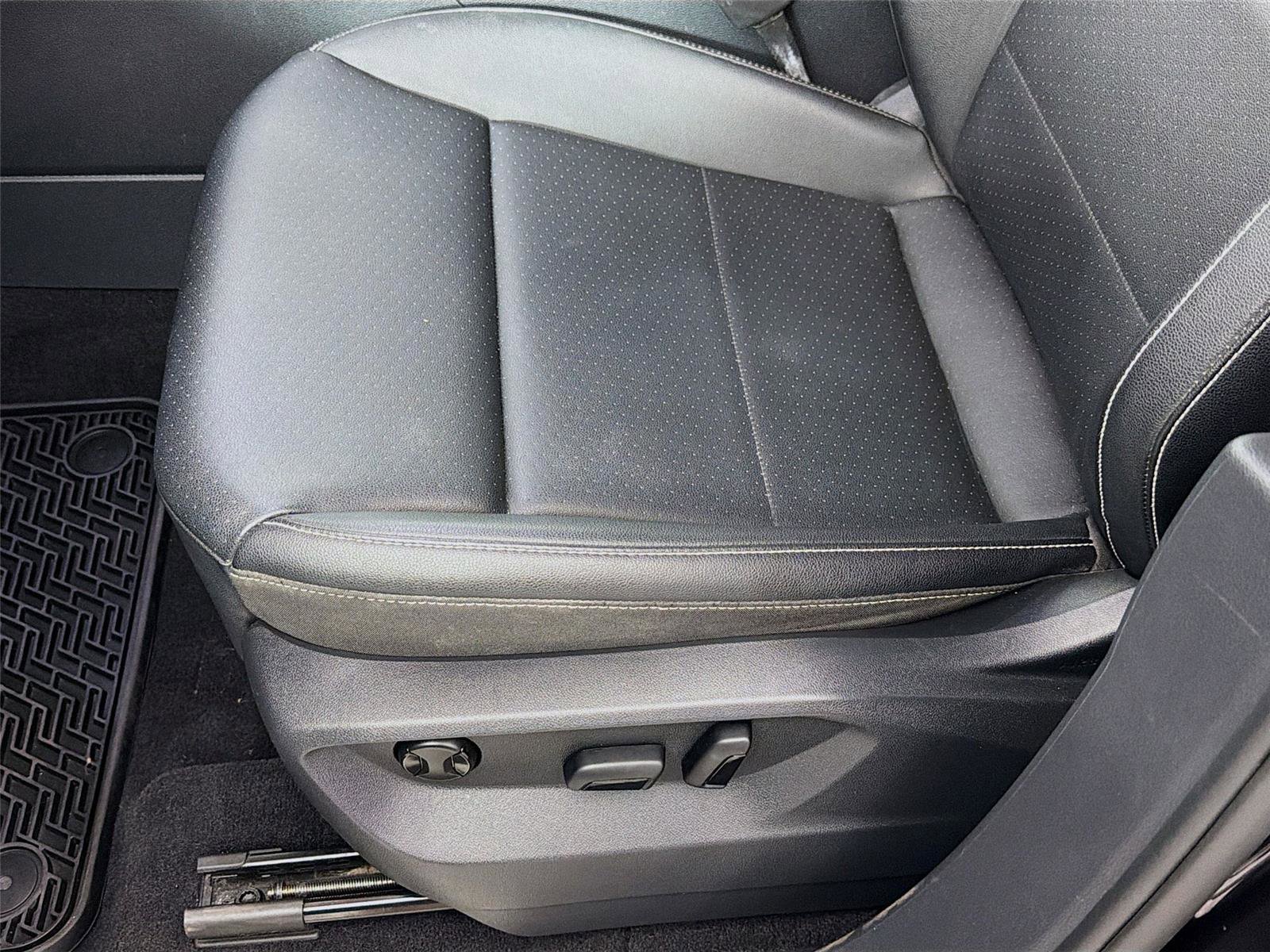 Used 2023 Volkswagen Atlas SE w/ Panoramic Sunroof Package AWD/4WD image 21
