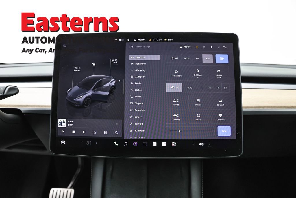 Used 2022 Tesla Model Y Performance image 12