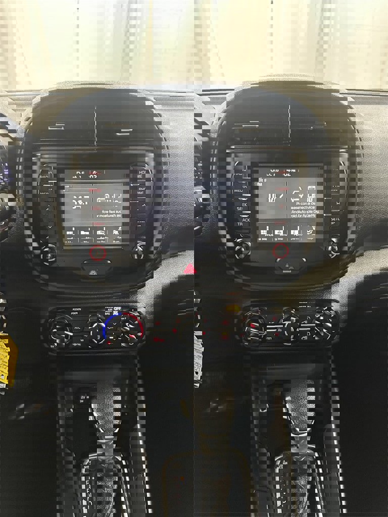 Used 2020 Kia Soul S image 19