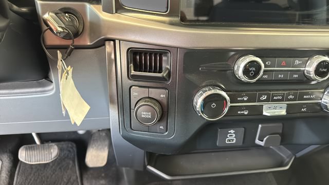 Used 2025 Ford F150 XLT w/ Equipment Group 301A Standard AWD/4WD image 14