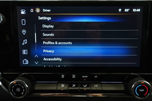 Used 2025 Chevrolet Colorado W/T image 40