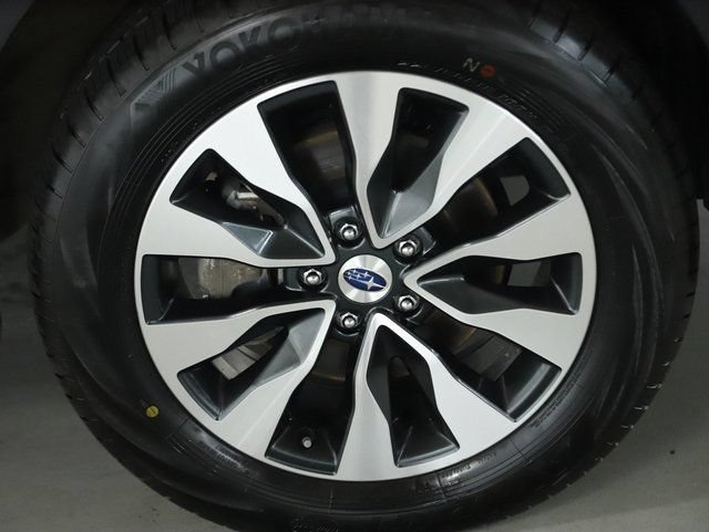 Used 2024 Subaru Outback Touring AWD/4WD image 10