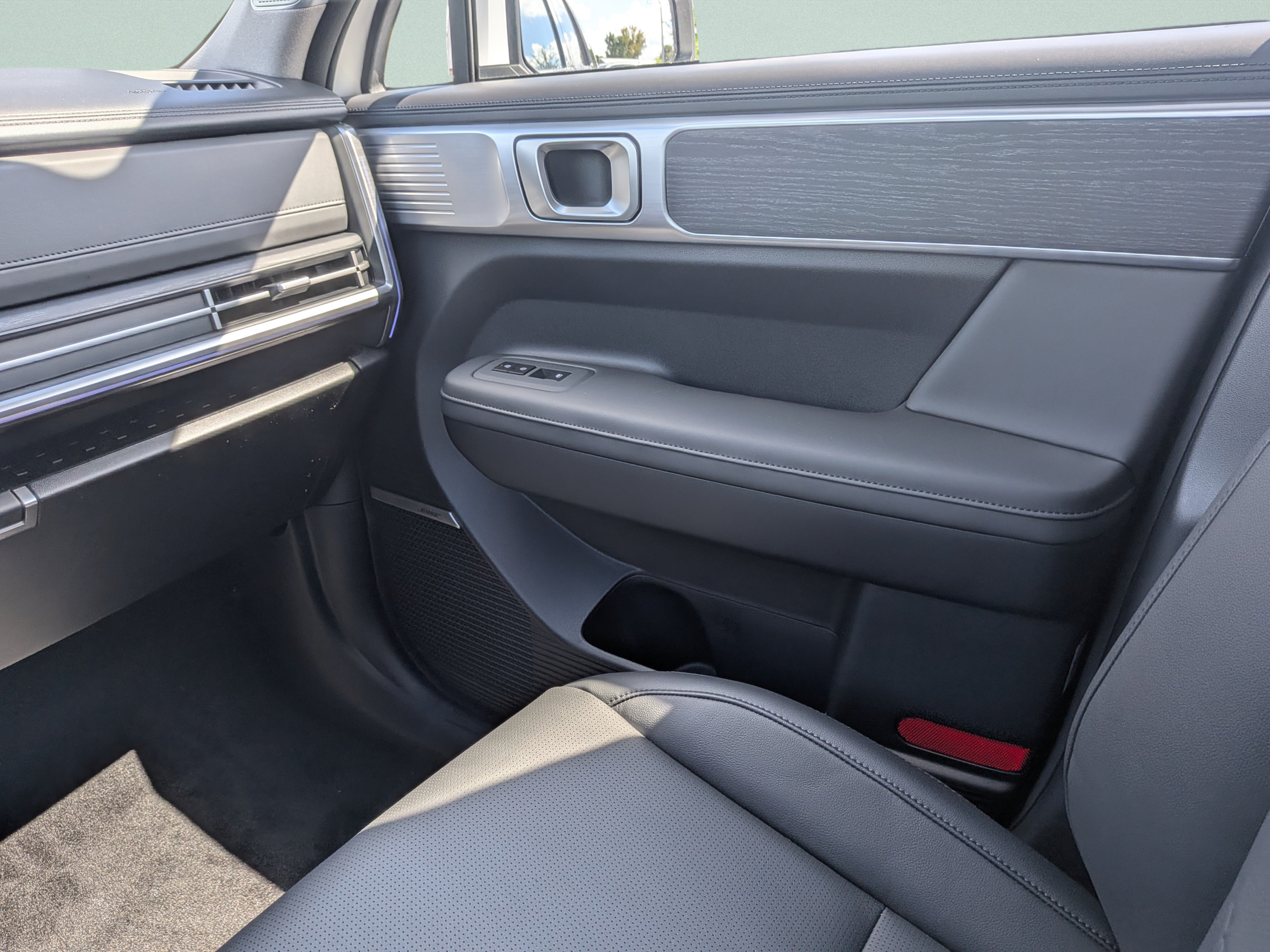 New 2027 Hyundai Santa Fe Limited AWD/4WD image 25