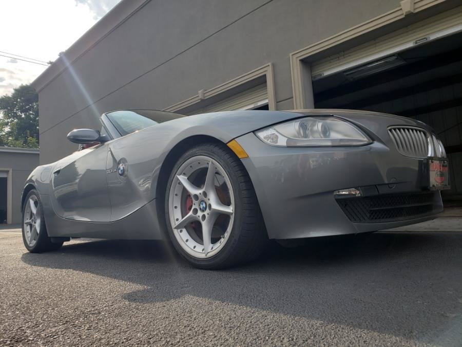 Used 2008 BMW Z4 3.0si RWD image 3