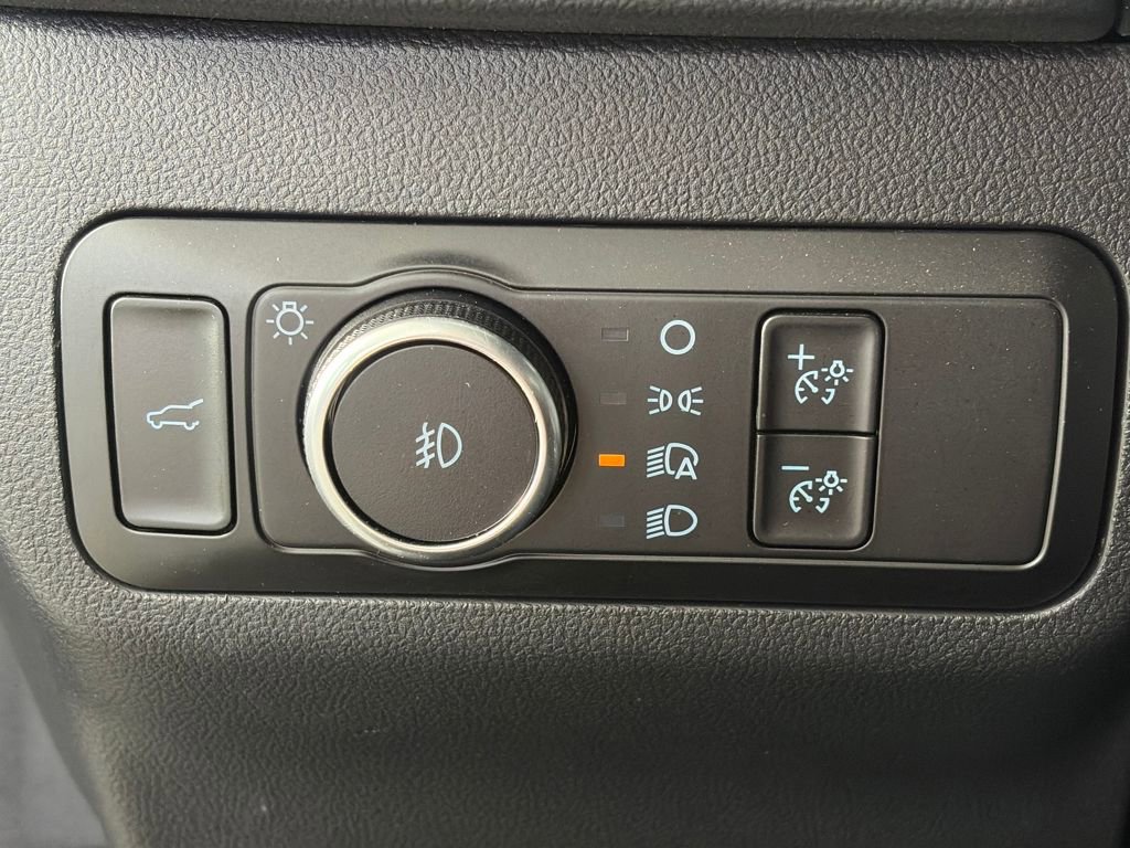 Certified 2025 Ford Escape ST-Line Select image 24