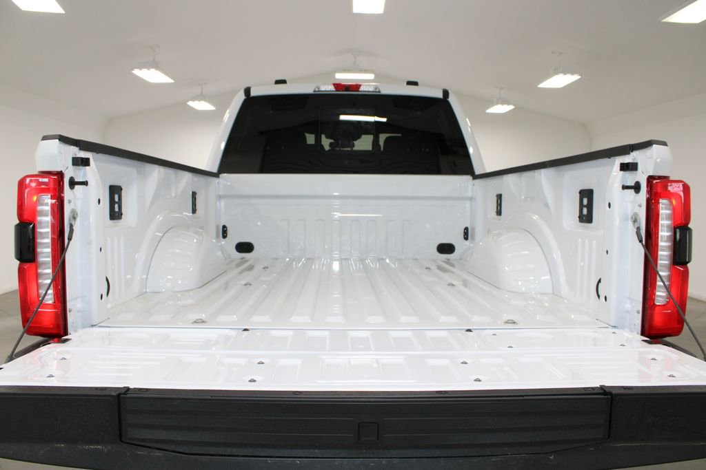 New 2026 Ford F250 XLT image 18