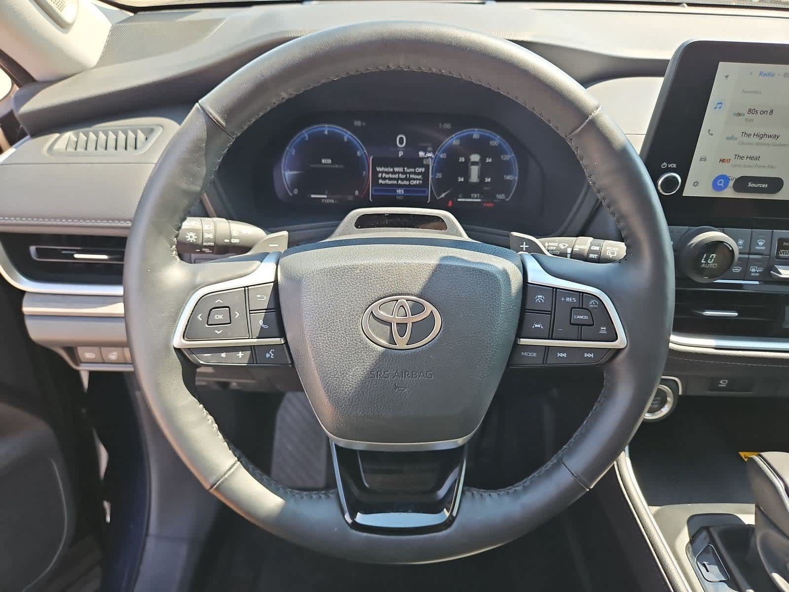 Used 2025 Toyota Grand Highlander AWD image 23
