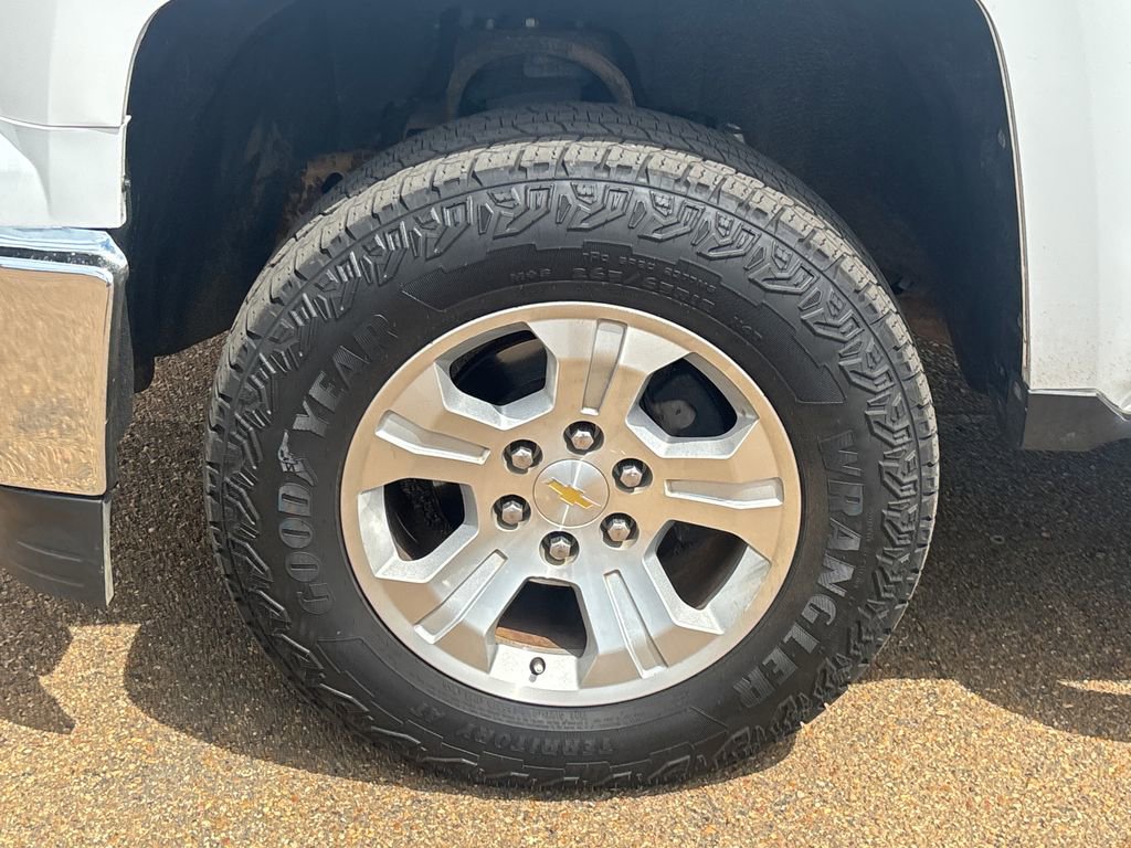 Used 2015 Chevrolet Silverado 1500 LT w/ All Star Edition AWD/4WD image 23