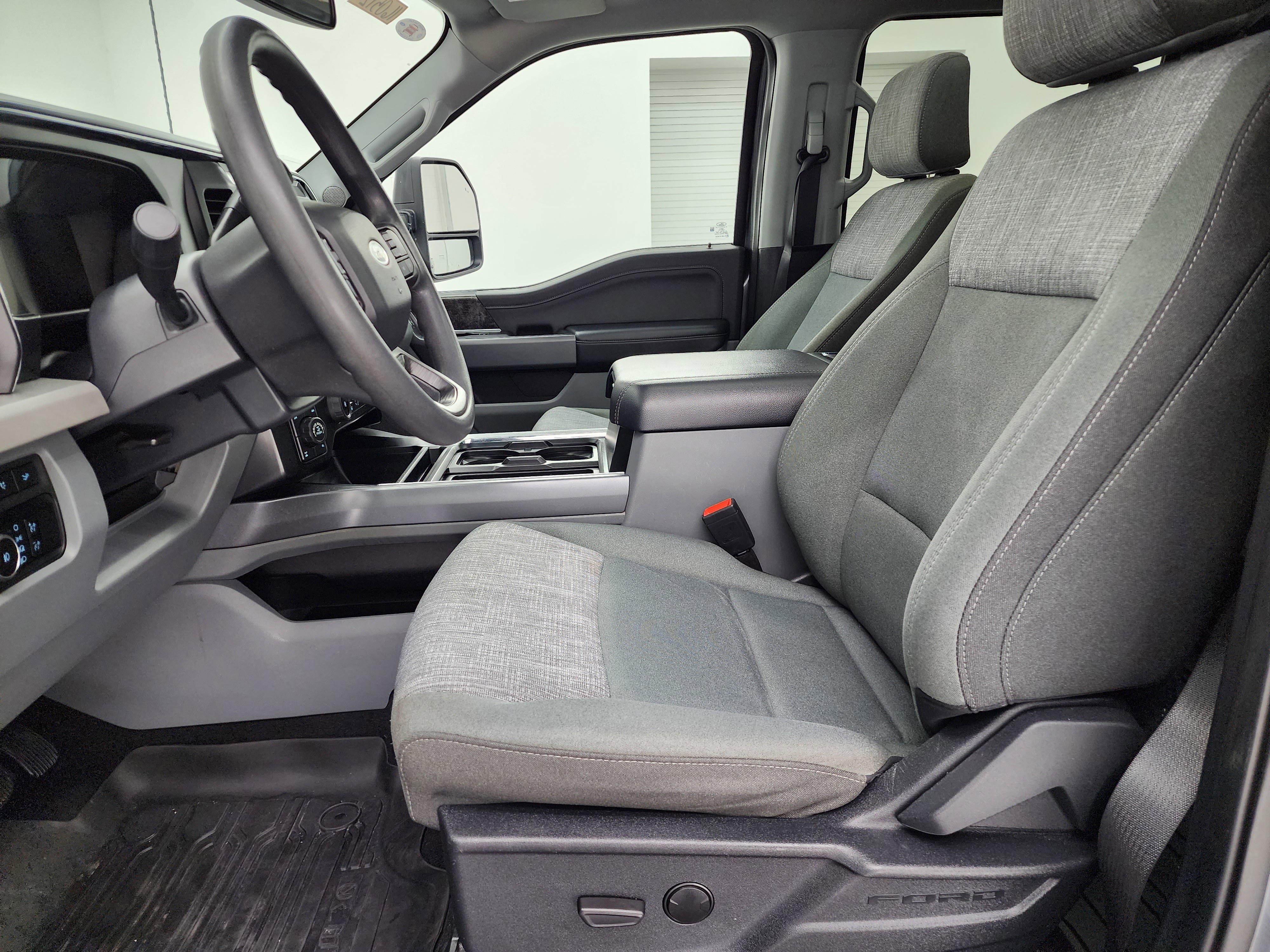 Used 2023 Ford F350 XLT w/ Tremor Off-Road Package image 8