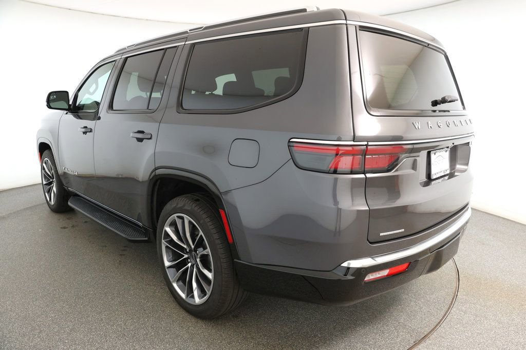 Used 2023 Jeep Wagoneer Series II w/ Premium Group I image 6
