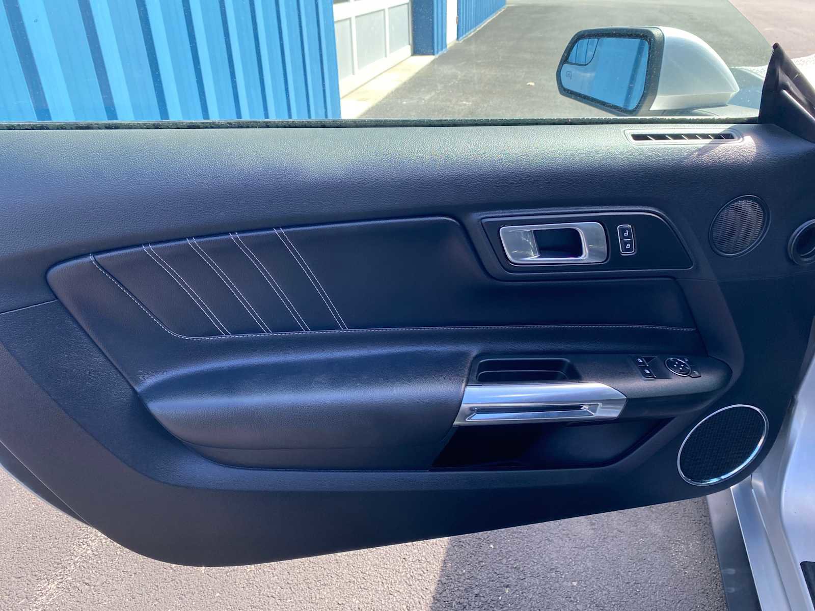 Used 2018 Ford Mustang GT RWD image 32