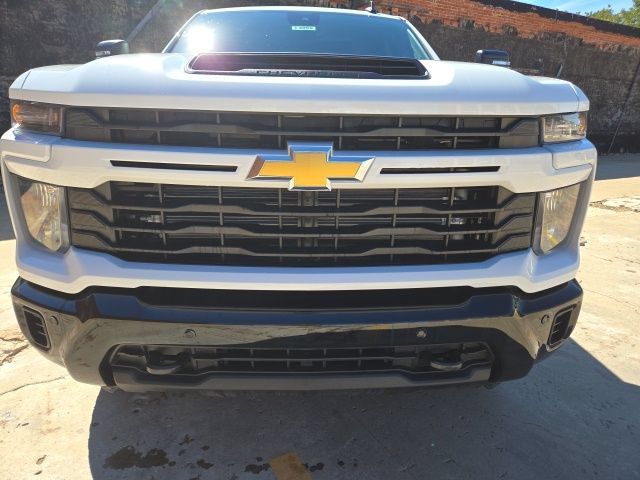 New 2026 Chevrolet Silverado 2500 Custom w/ Custom Value Package AWD/4WD image 2
