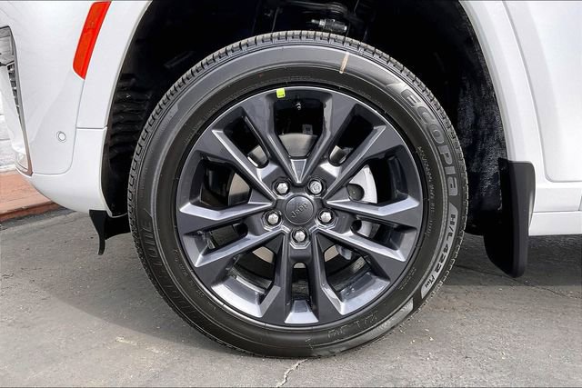 New 2026 Jeep Grand Cherokee Limited AWD/4WD image 10