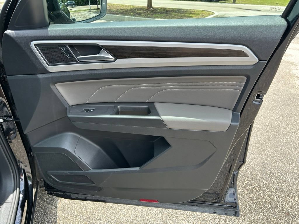Certified 2023 Volkswagen Atlas SE FWD image 41