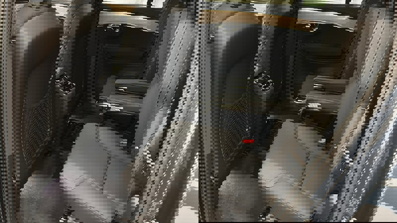 New 2026 Volvo XC90 B6 Plus image 27