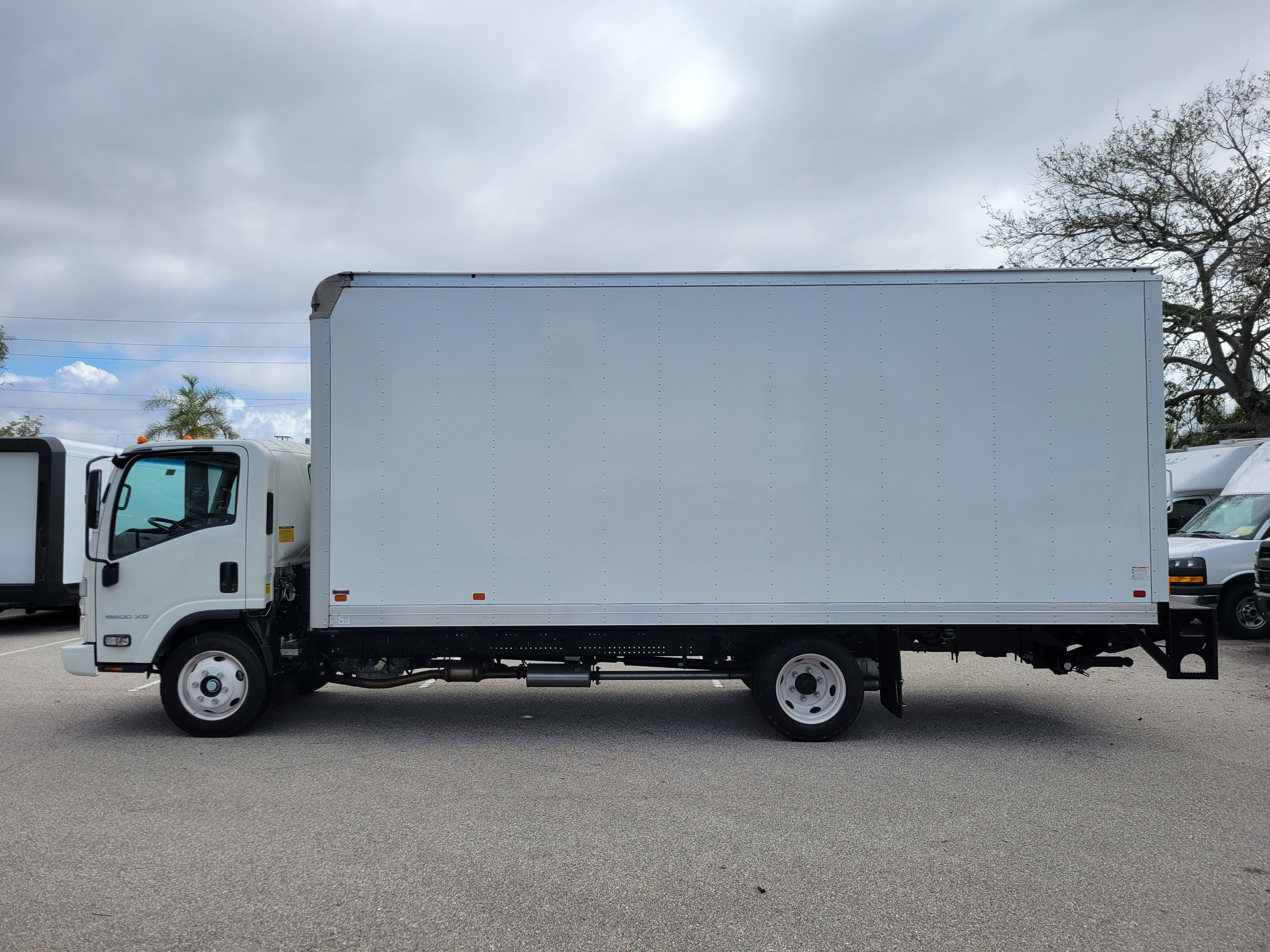 New 2025 Chevrolet Low Cab Forward 5500XG image 7