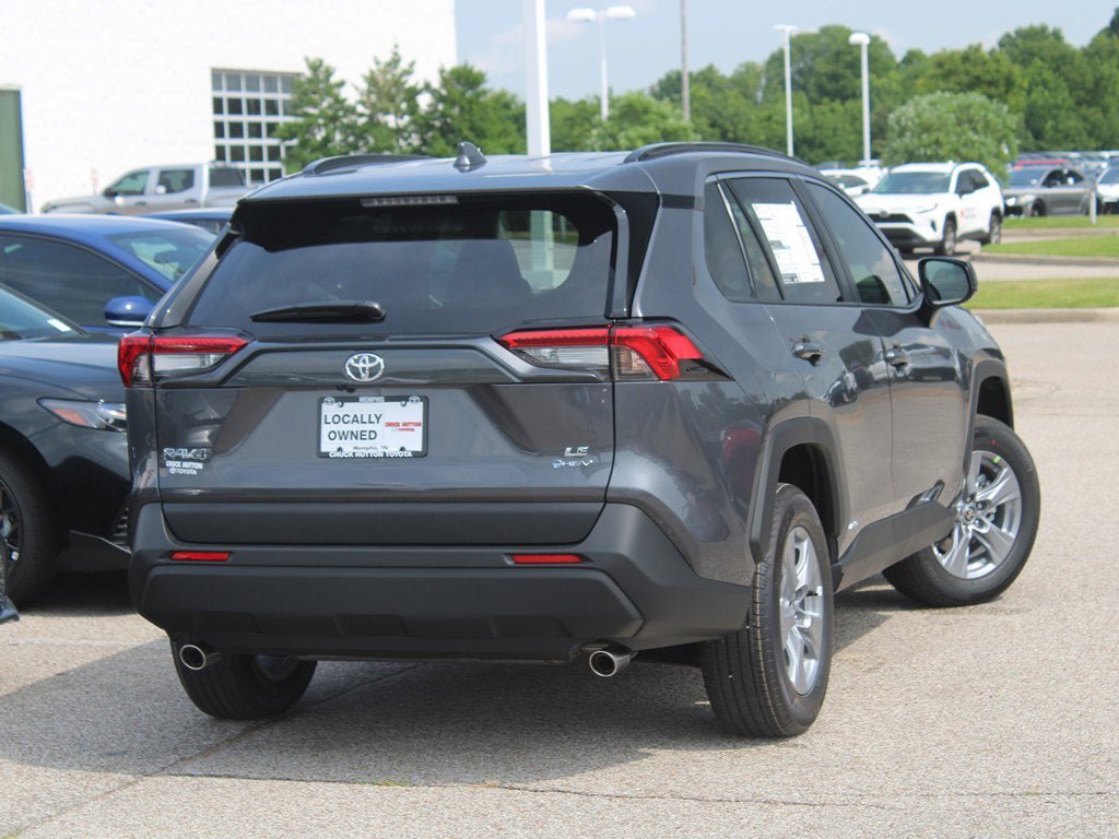 Used 2025 Toyota RAV4 LE AWD/4WD image 24