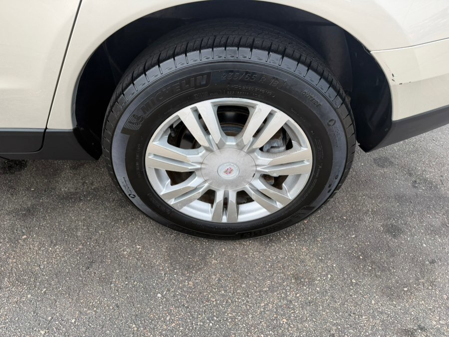 Used 2012 Cadillac SRX Luxury image 5