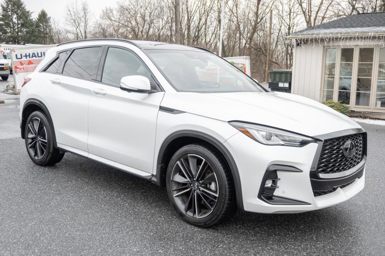 Used 2023 INFINITI QX50 Sport image 4
