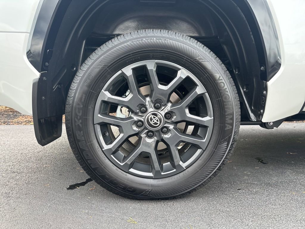 Used 2025 Toyota Tundra Platinum image 42