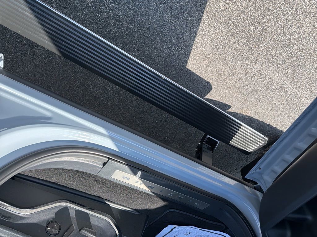 Used 2026 Ford F350 Platinum w/ Tremor Off-Road Package image 10