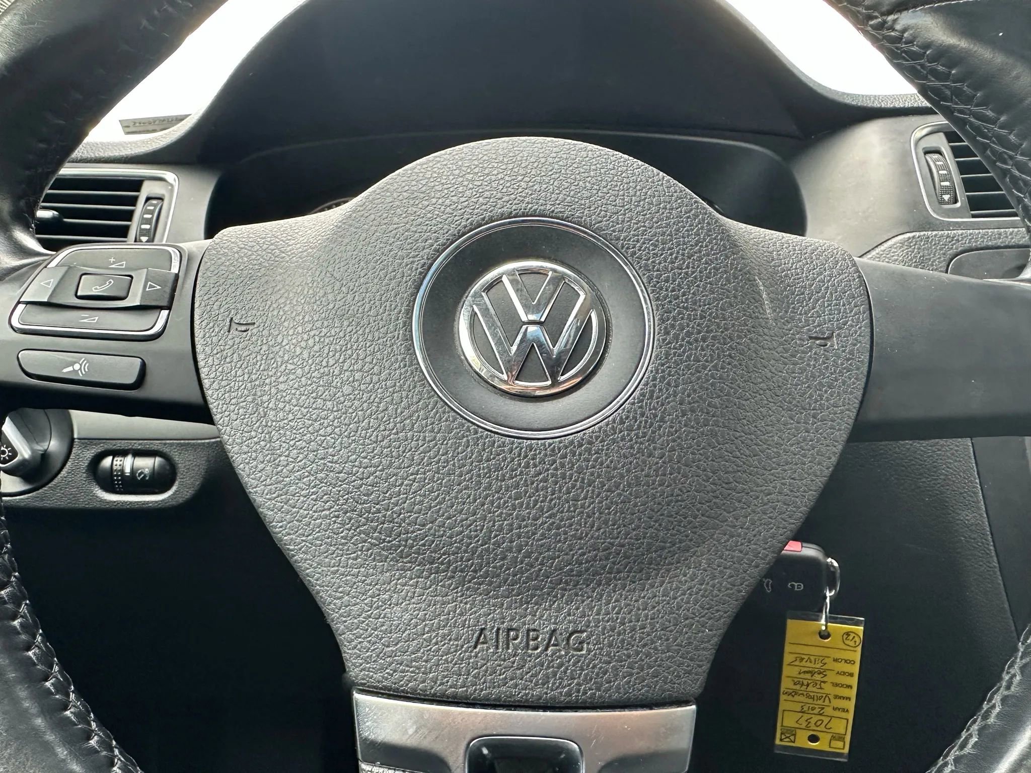 Used 2013 Volkswagen Jetta SE image 16