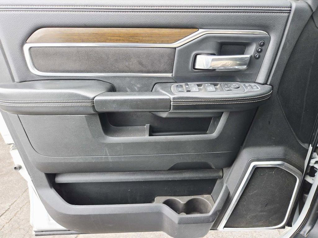 Used 2023 RAM 3500 Laramie image 35