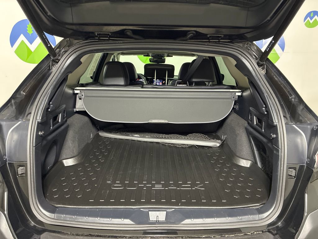 Used 2024 Subaru Outback Touring AWD/4WD image 32
