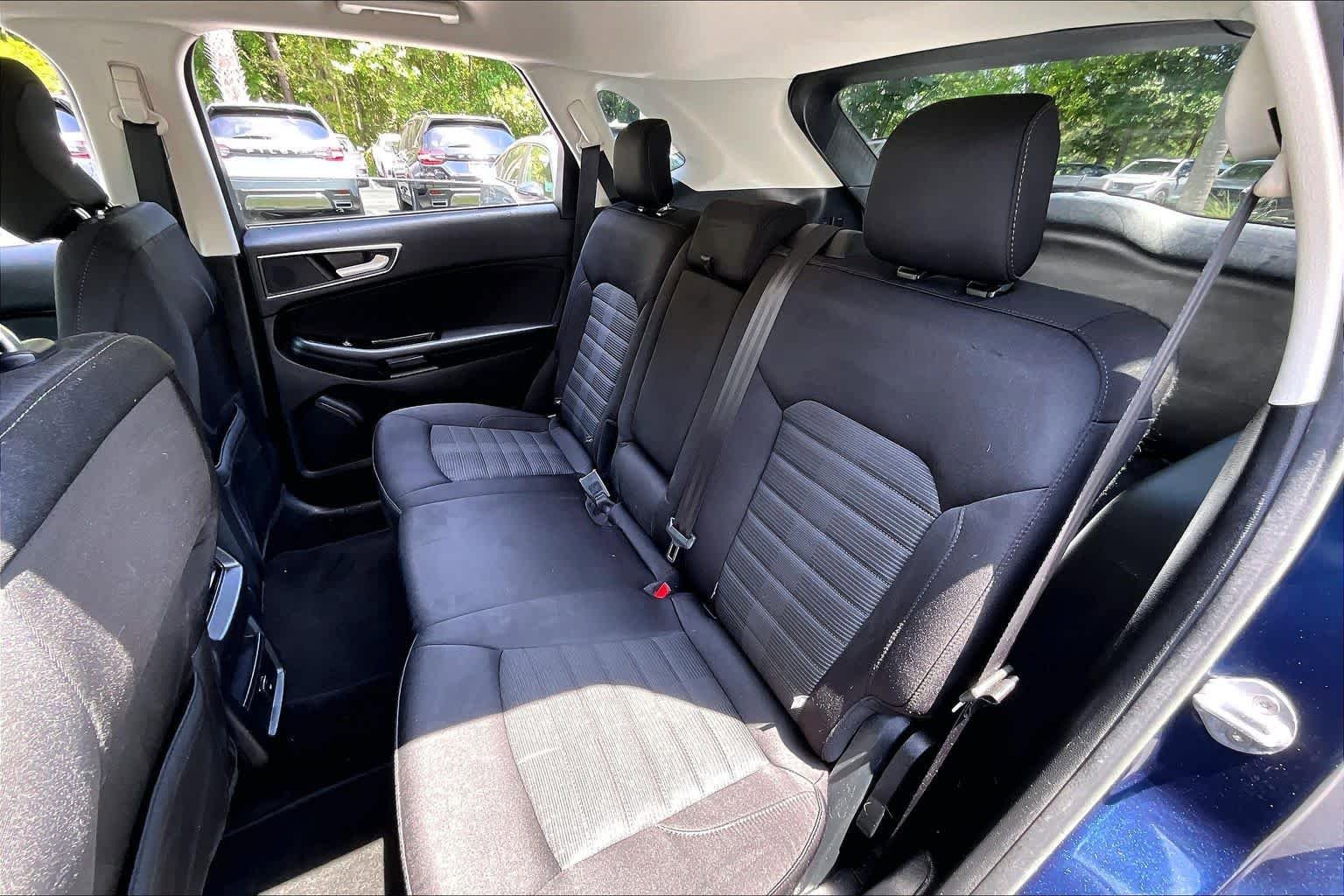Used 2017 Ford Edge SEL AWD/4WD image 19