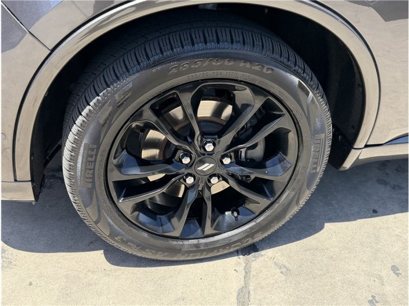 Used 2020 Dodge Durango R/T w/ Blacktop Package RWD image 12