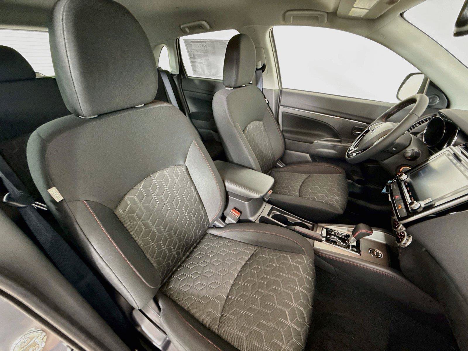 New 2027 Mitsubishi Outlander Sport ES AWD/4WD image 26