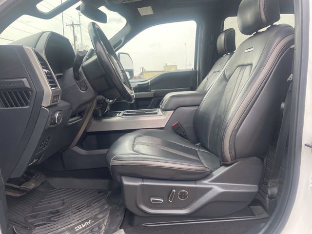 Used 2022 Ford F450 Platinum w/ FX4 Off-Road Package image 8