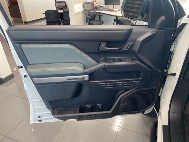New 2026 Toyota 4Runner Trailhunter AWD/4WD image 20