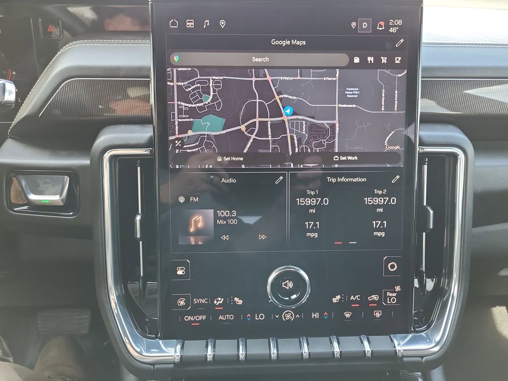 Used 2025 GMC Yukon Elevation w/ LPO, Yukon Black Package image 19