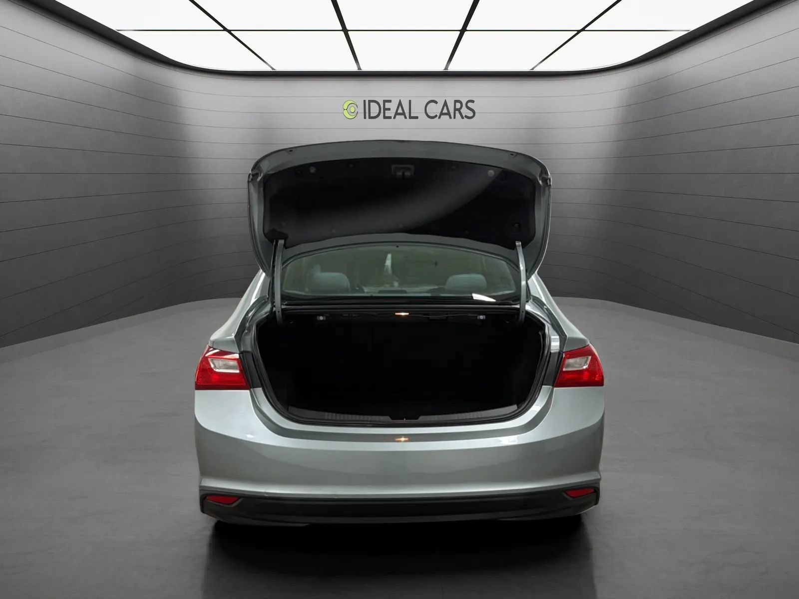 Used 2023 Chevrolet Malibu LS FWD image 9